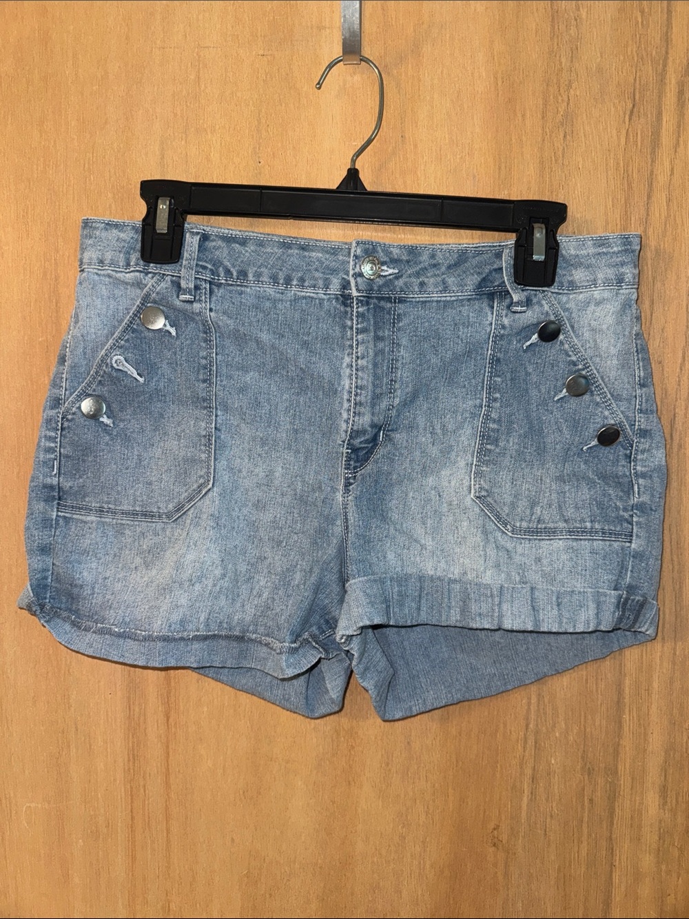 Vintage Y2K l.e.i. High Rise Tatum Denim Shorts   Regular Fit  Junior’s 15
